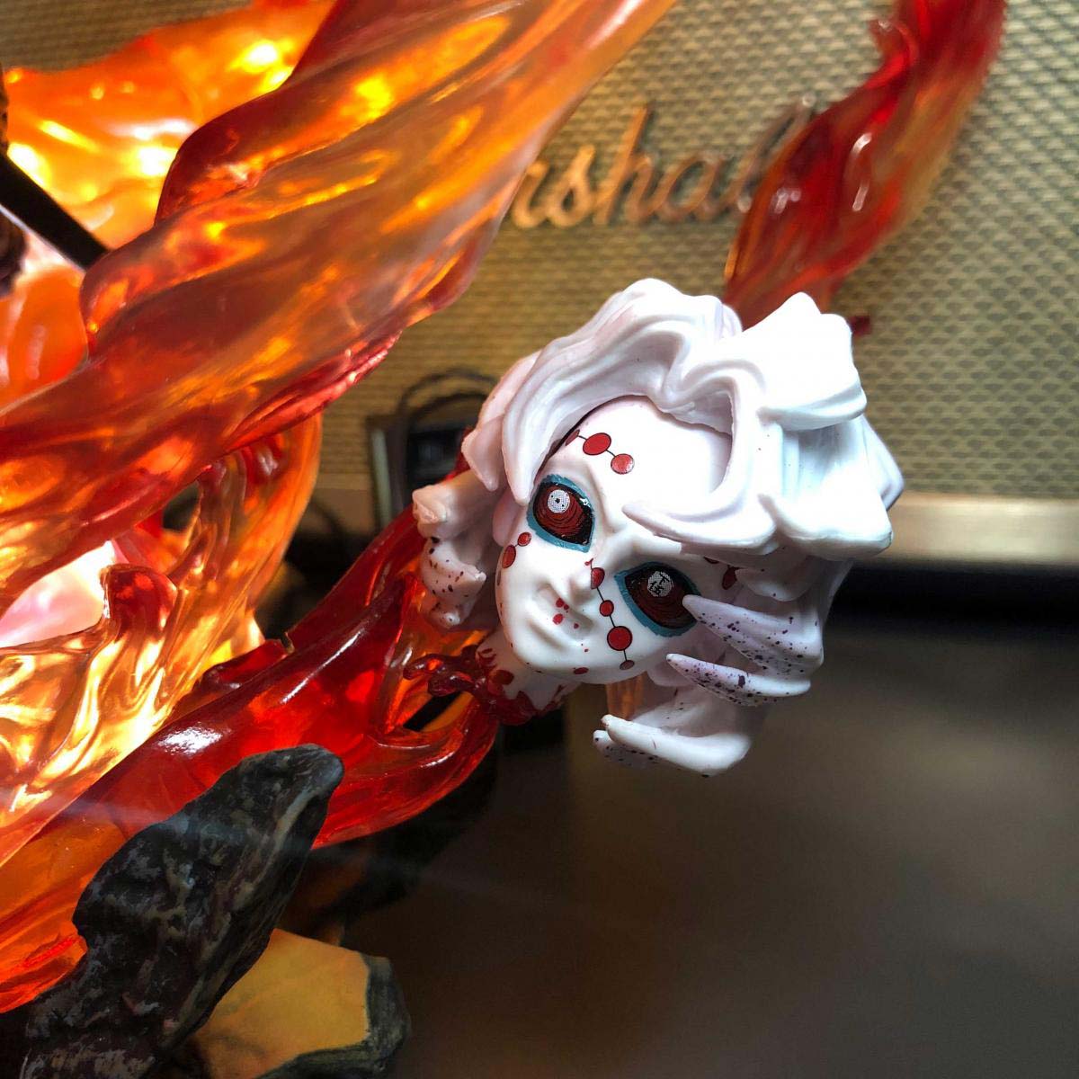 Demon Slayer : Tanjiro Kamado 30 cm fire dragon light up action figure
