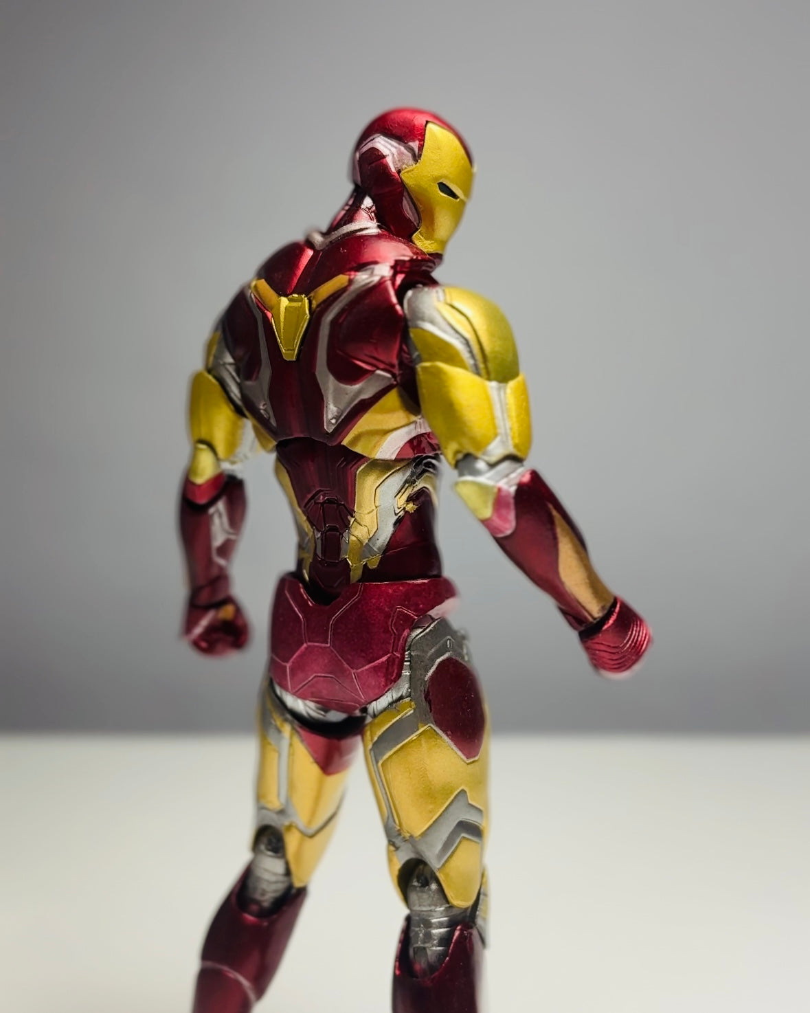 Ironman mk-85 bootleg figure