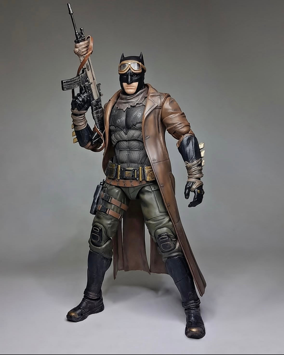 Fondjoy Knightmare Batman 1/9 Scale Action Figure – Zack Snyder Justice League Collectible | Premium DC Figure India |