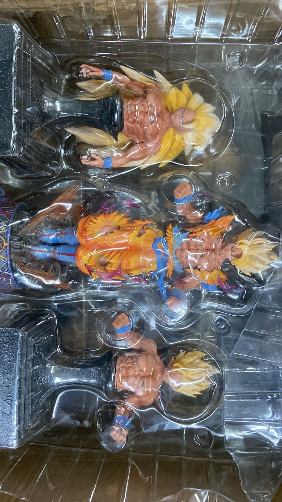 Dragon Ball Z Super Saiyan 3 Son Goku 35cm 3 Body Replace
