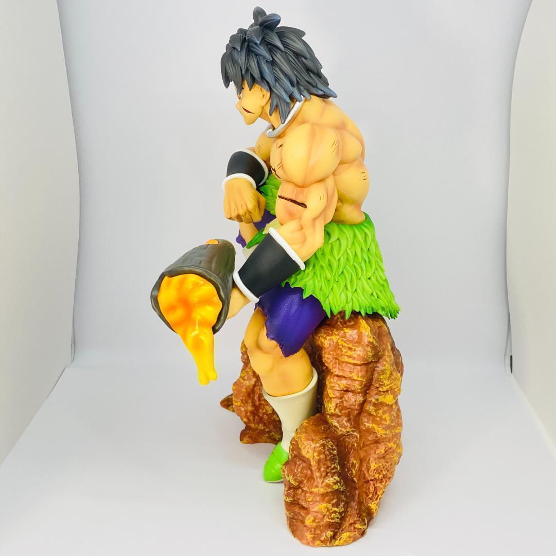 DRAGON BALL - BROLY 24 cm Action Figure