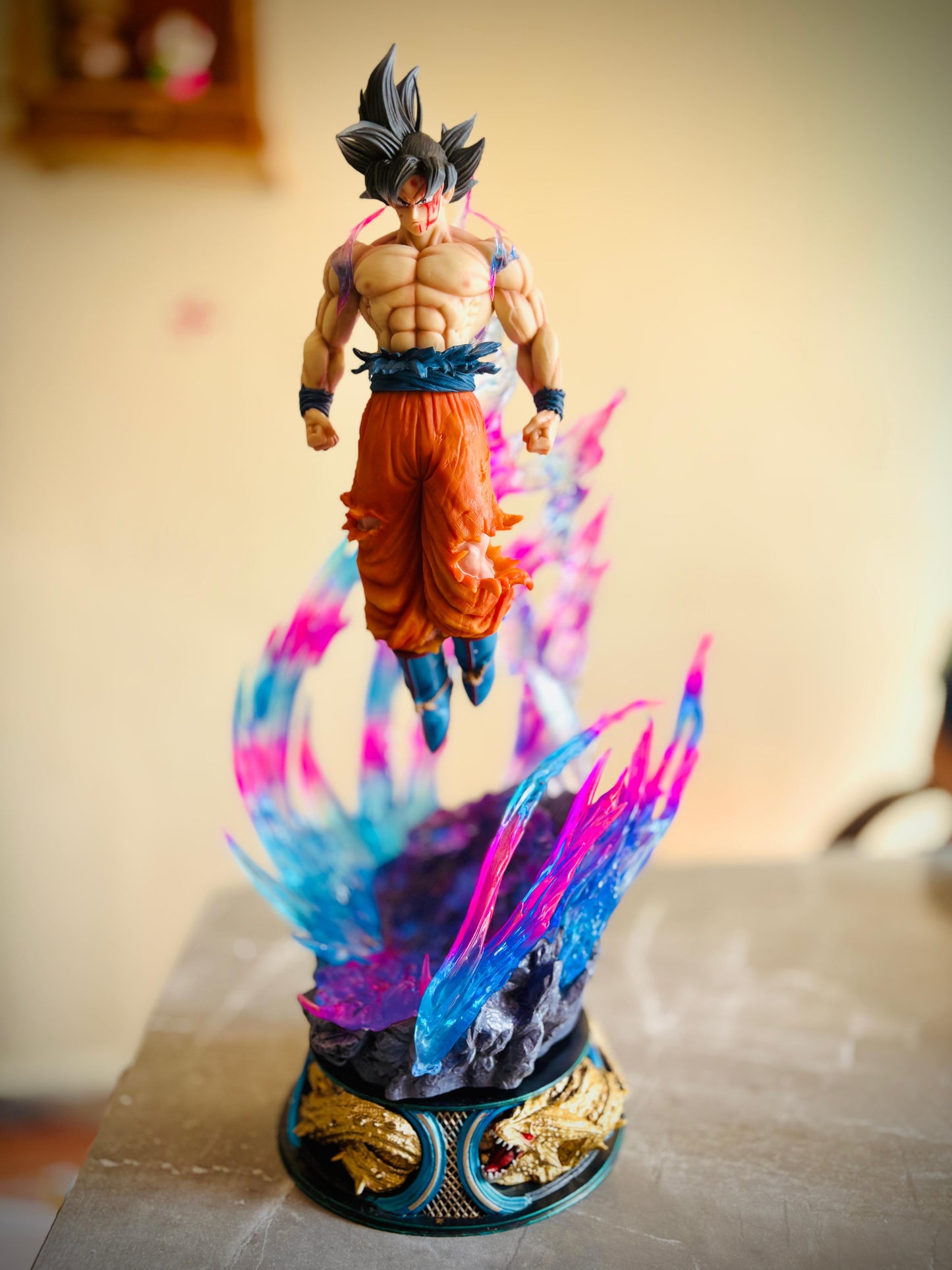 55 cm Ultra Instinct Goku Action Figure — Premium Dragon Ball Z Collectible