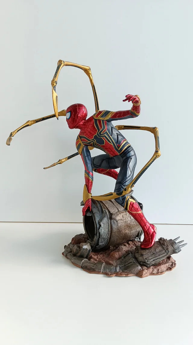 Iron Spider 25cm Premium Action Figure – The Ultimate Web-Slinger!