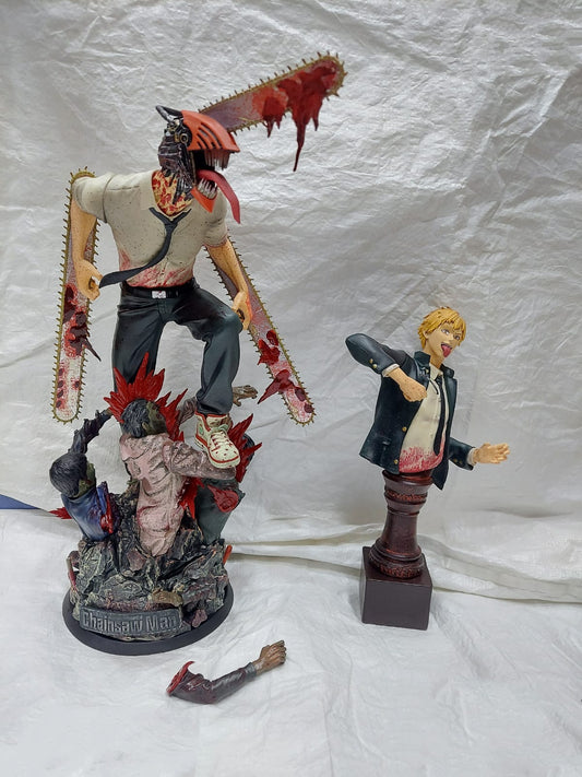 CHAINSAW MAN Premium 40 Action Figure & 26 cm side figure