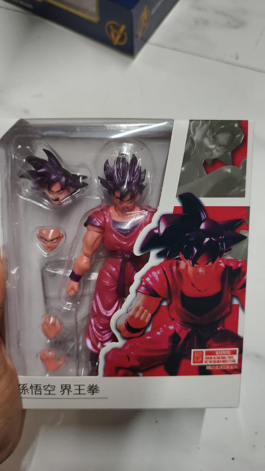 Dragon Ball Z Son Goku 15cm Articulated Action Figure