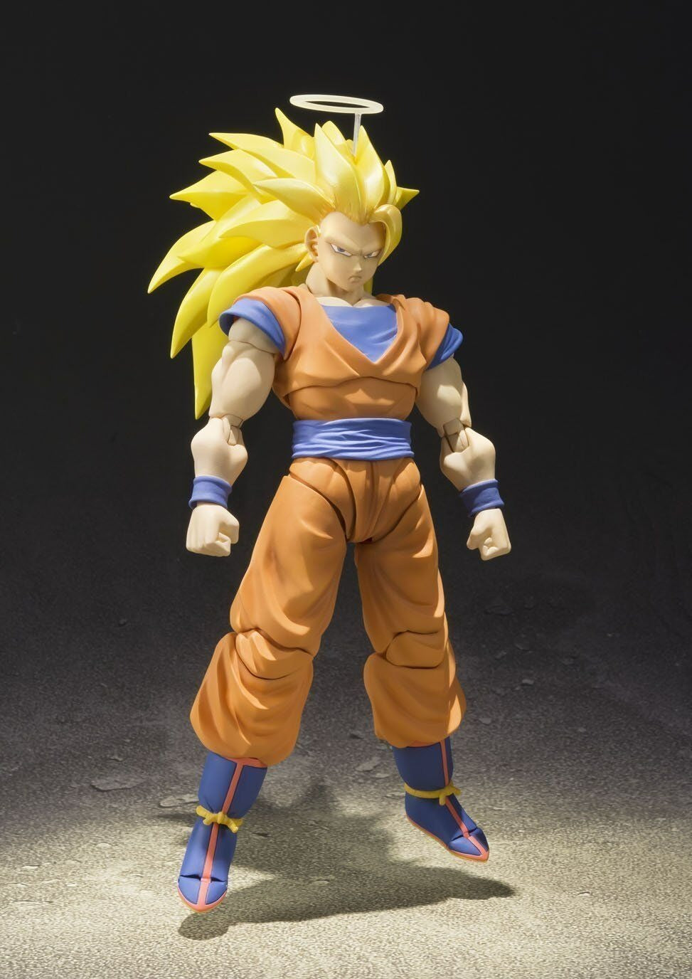 DBZ Super Saiyan Goku 16cm SHF Style Collectible Figure